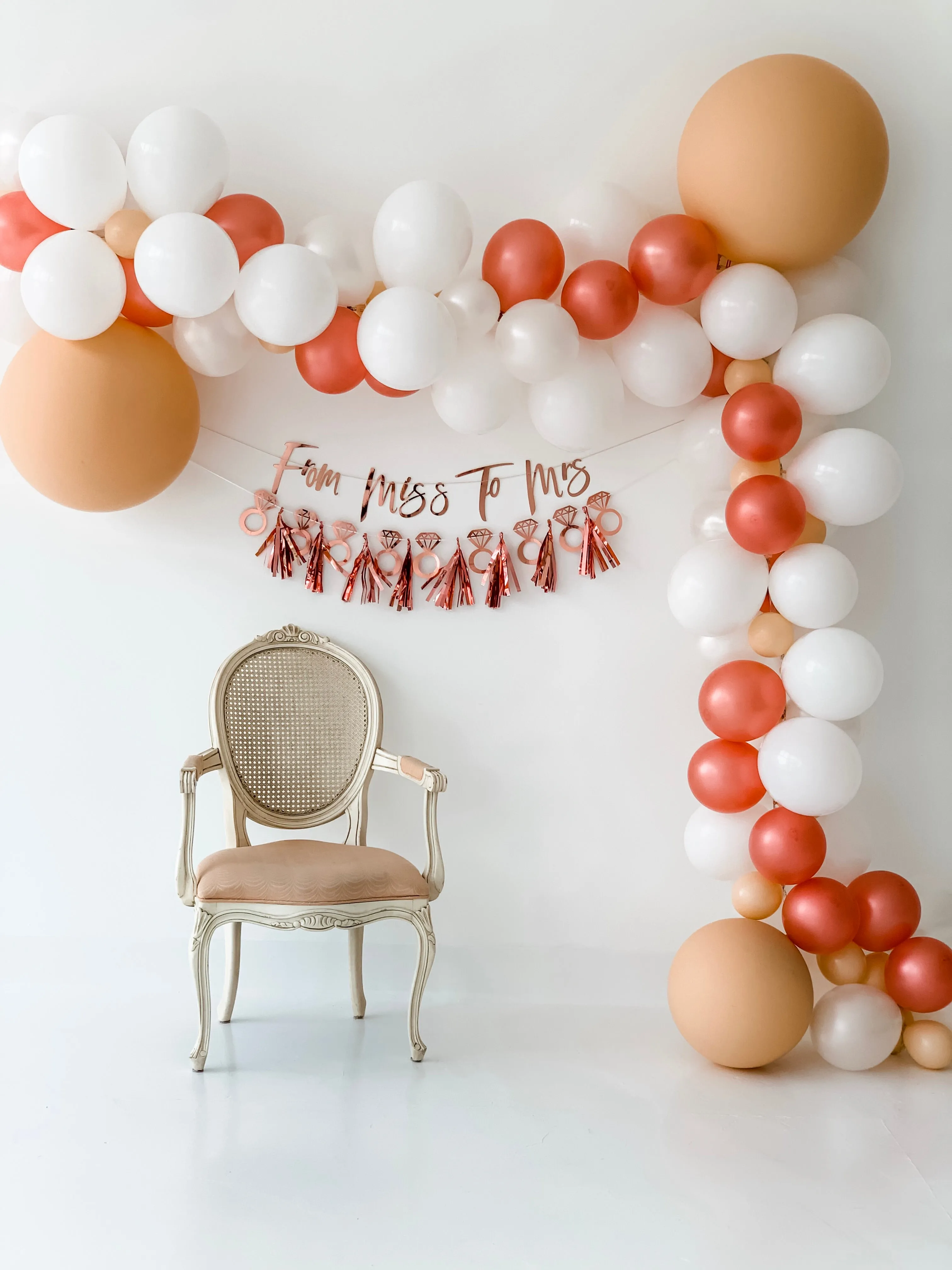 Custom DIY Balloon Garland Kit