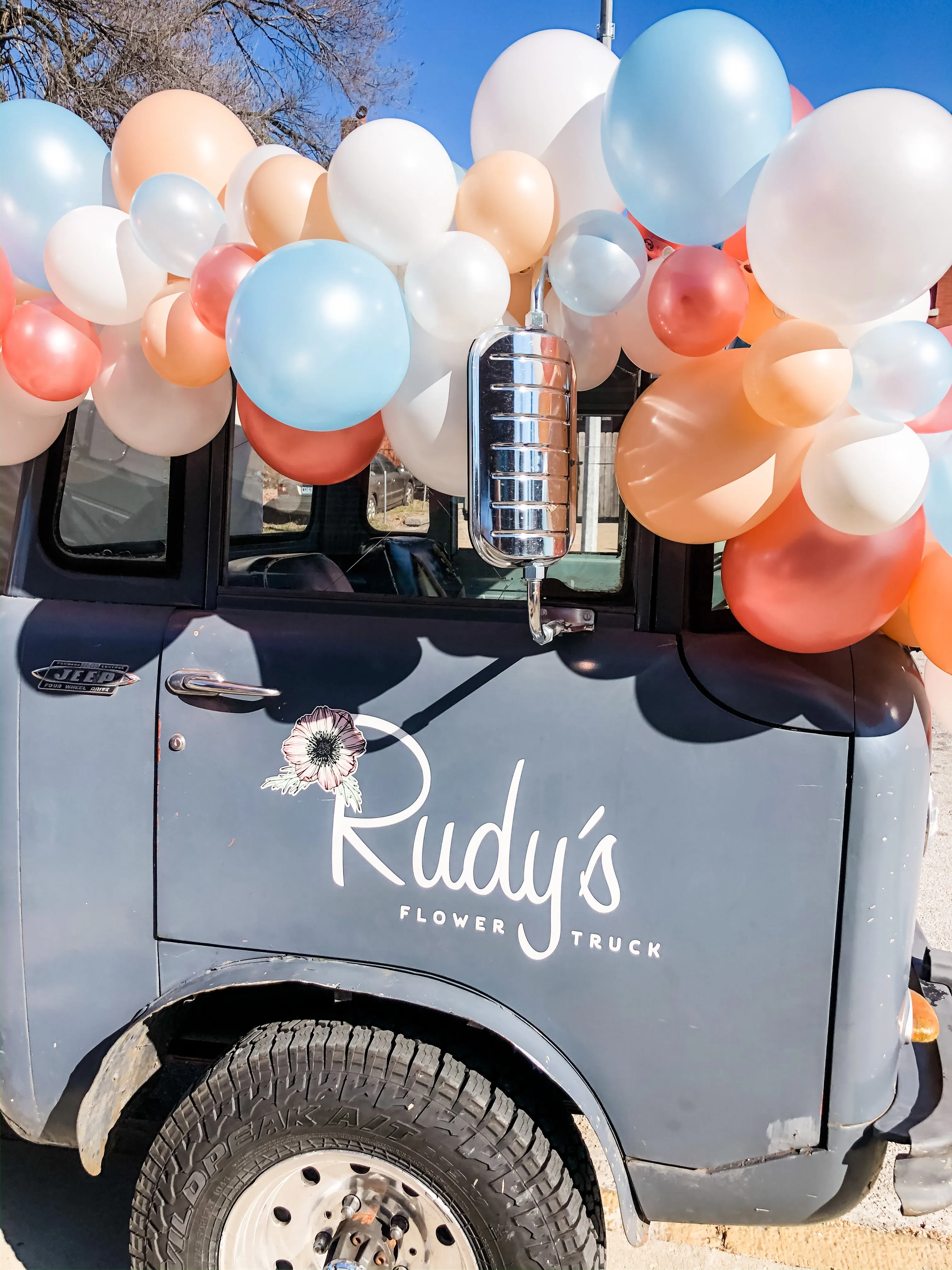 Custom DIY Balloon Garland Kit