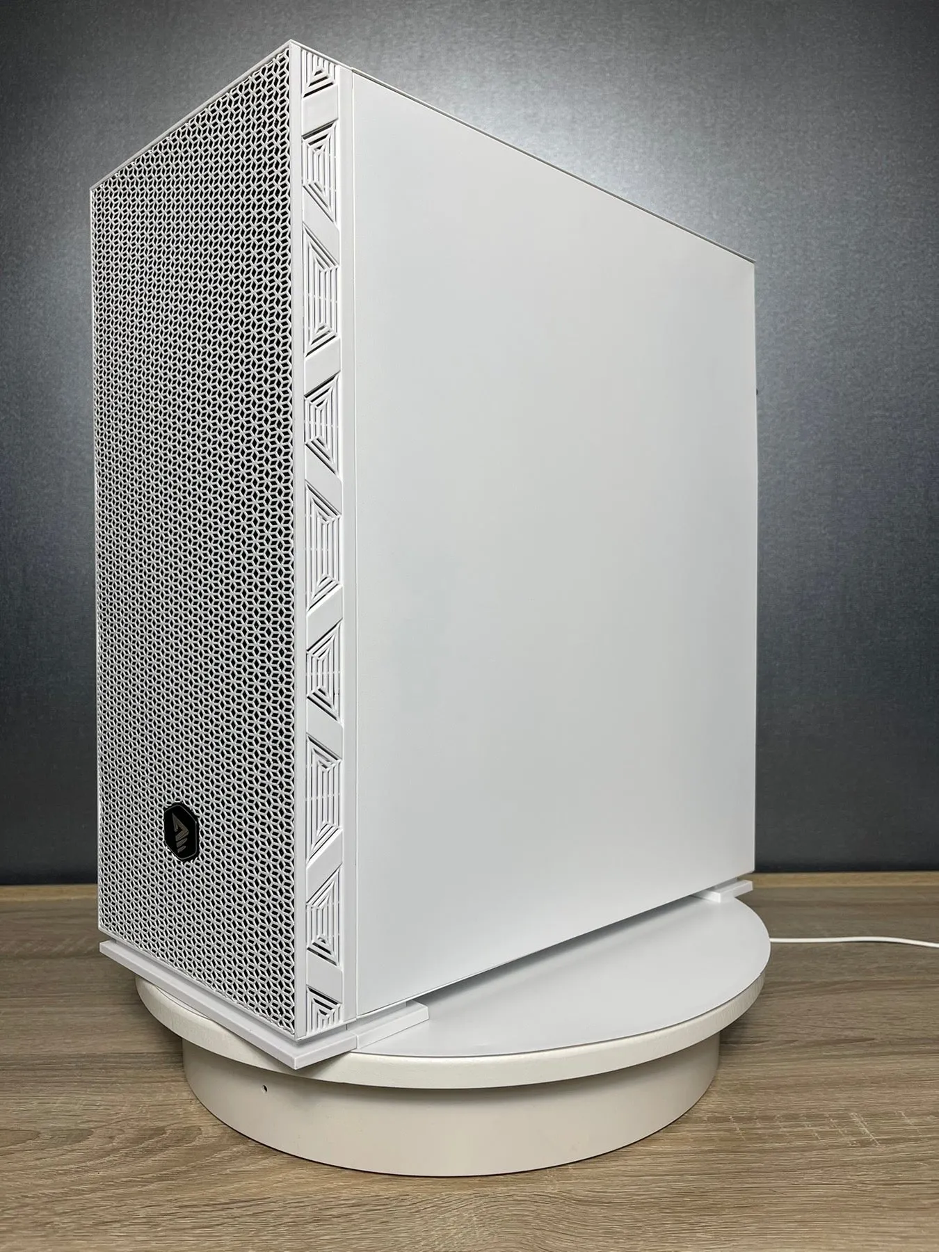 Custom Gaming PC/ i7-12700KF/ 32GB/ 1TB SSD NVMe/ RTX 4080 SUPER