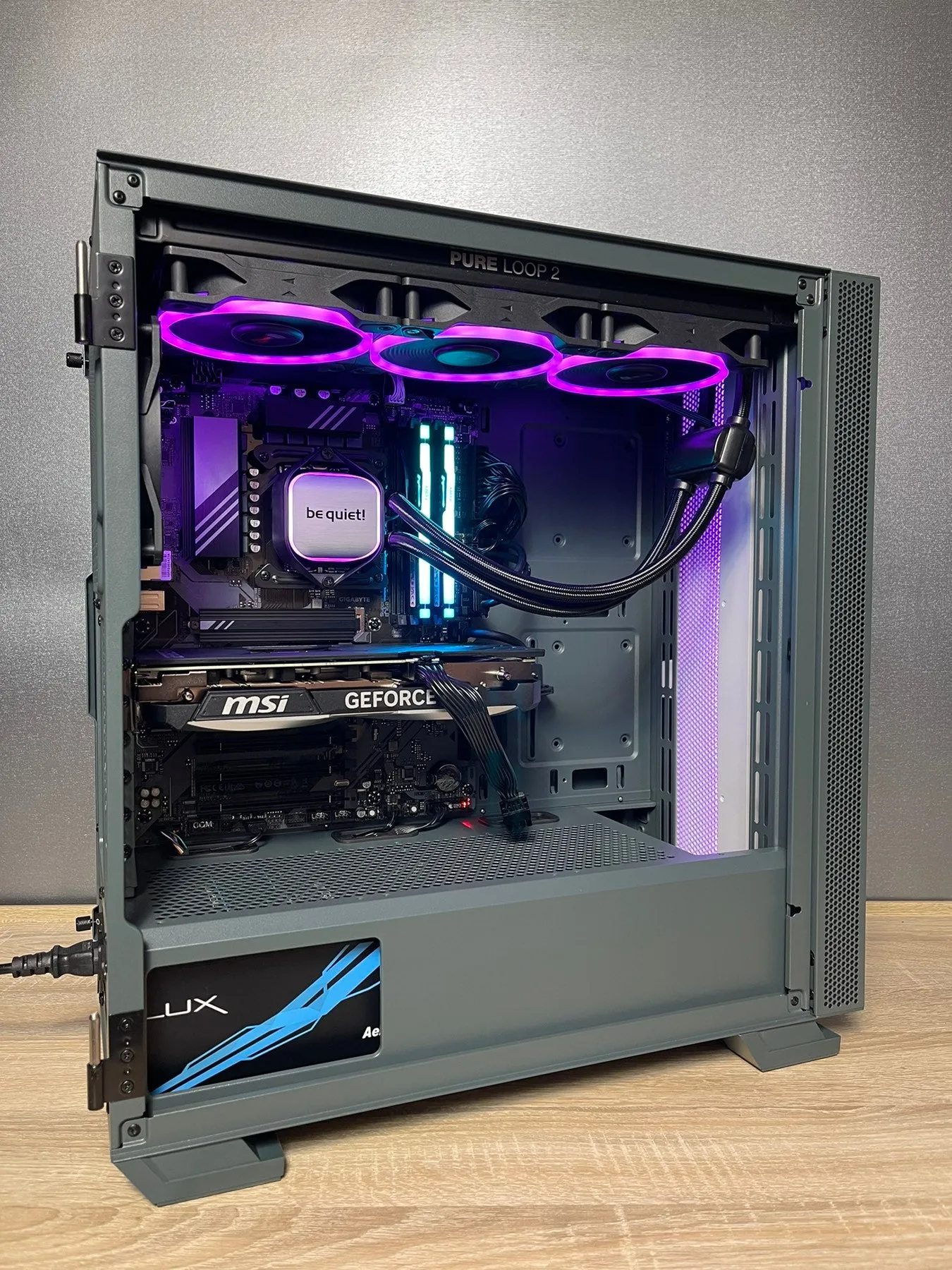 Custom Gaming PC/ i9-14900KF/ 32GB DDR5/ 1TB SSD NVMe/ RTX 4070