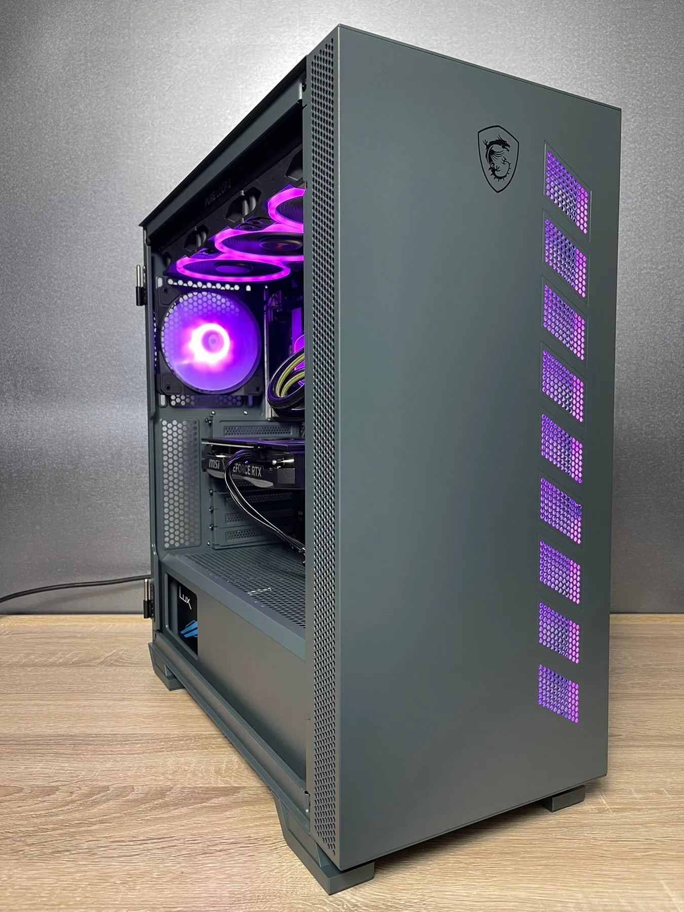 Custom Gaming PC/ i9-14900KF/ 32GB DDR5/ 1TB SSD NVMe/ RTX 4070