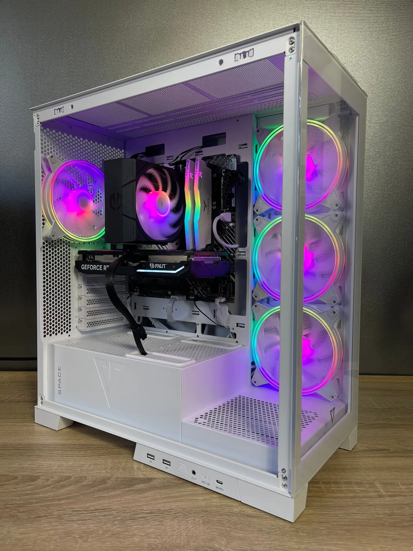 Custom Gaming PC/ Project Zero/ Ryzen 9 7900X/ 32GB/ 1TB NVMe/ RTX 4080 SUPER