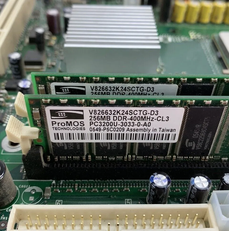 Dell 0WF887 Motherboard Celeron 2.53GHz 512MB RAM with I/O Shield