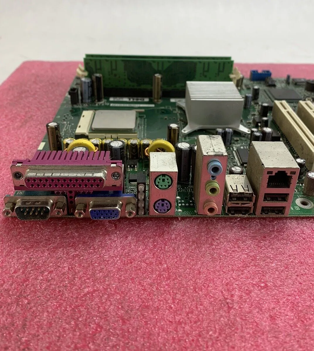 Dell 0WF887 Motherboard Celeron 2.53GHz 512MB RAM with I/O Shield