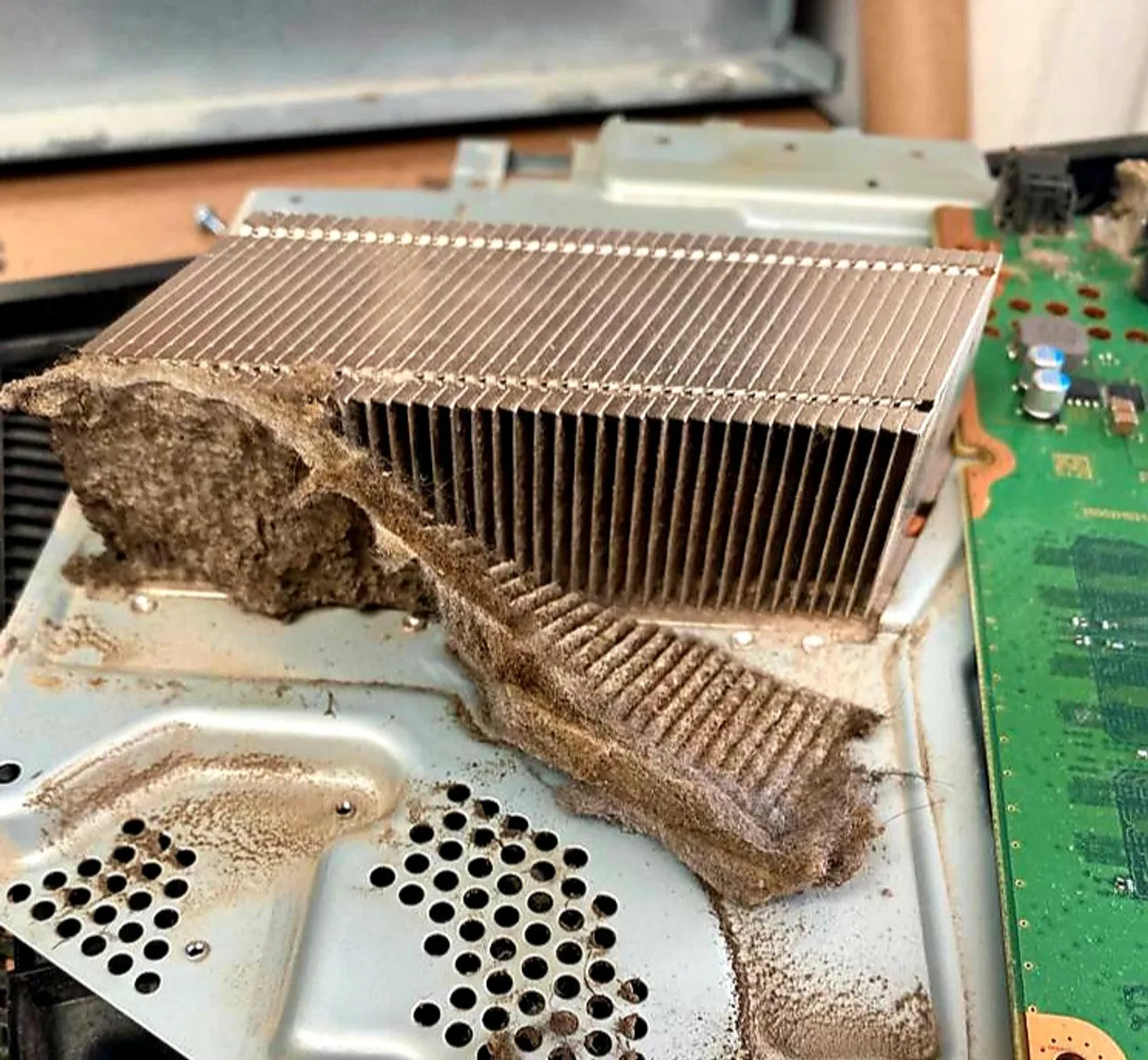 Game Console Service Repair internal clean & check up